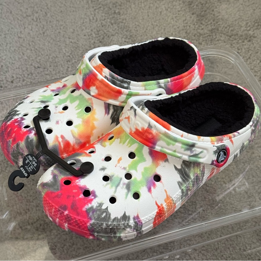 CROCS Classic Lined Tie Dye Clog! w9/m7